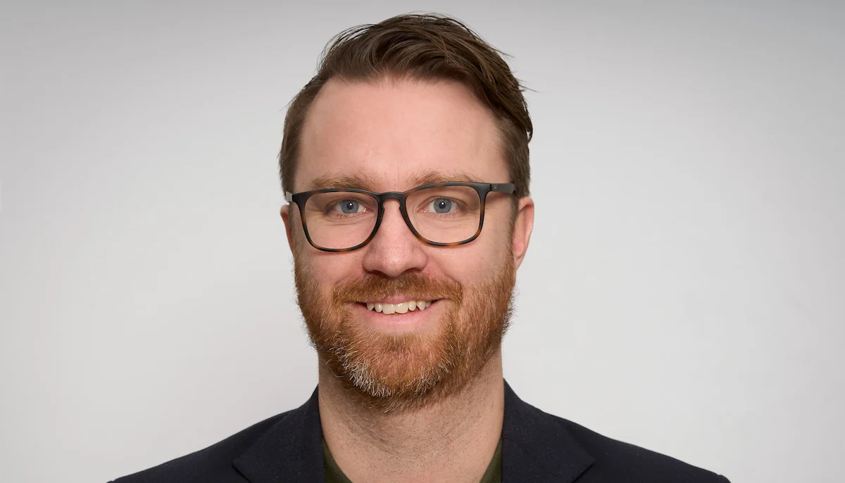 Dennis.Peters-eleda-extended-management-16-9