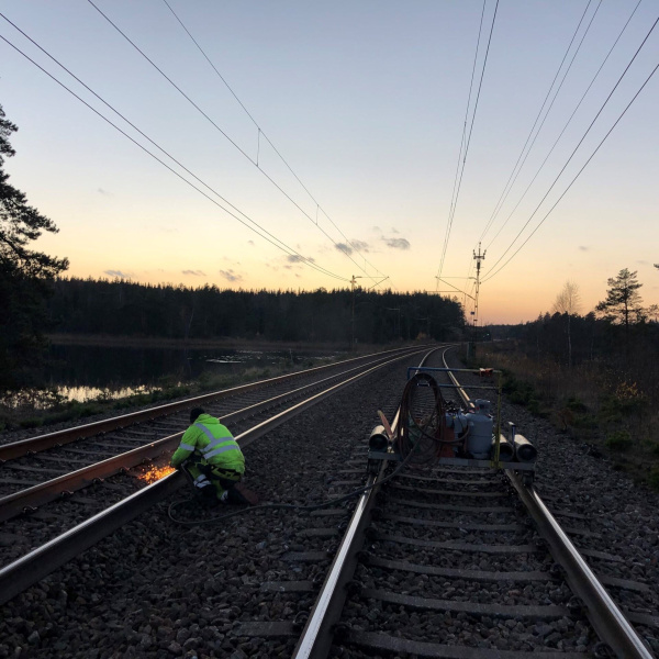 8c9e5055-dd0f-42ed-8f15-54cf5bc2232e