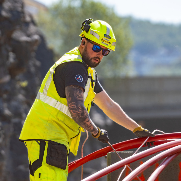 DSC03051-Enhanced-NR