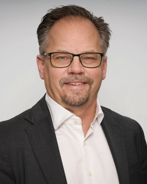 Jens-Loow-eleda-management